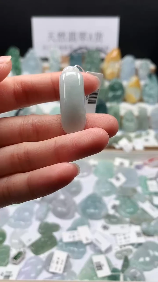 吊坠(不含链)未镶嵌翡翠8福瓜