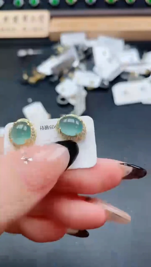 银S925镶嵌戒指翡翠1