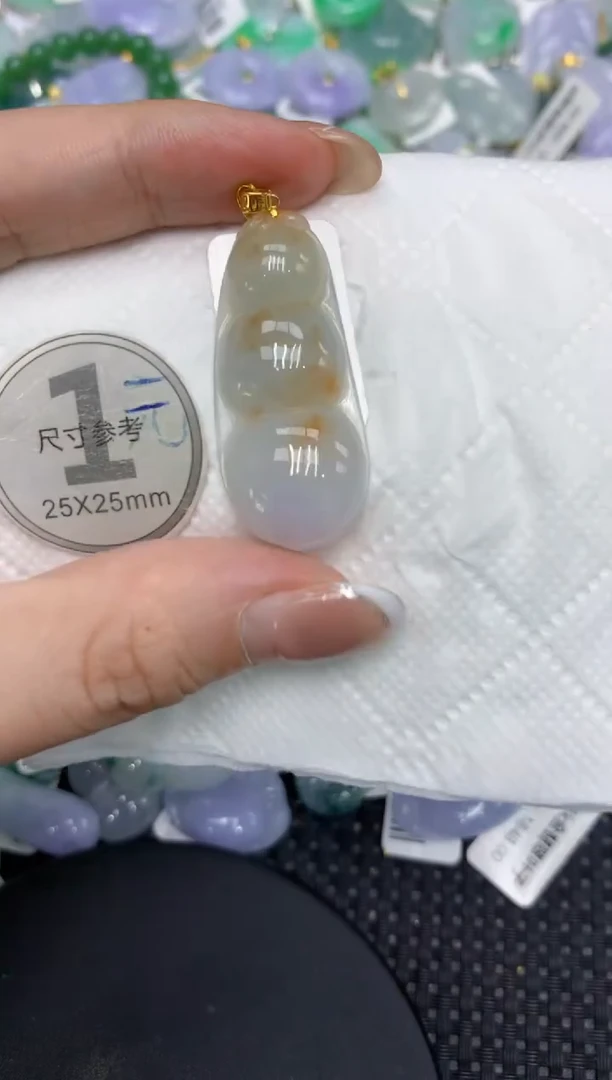 颈饰18K金镶嵌翡翠1111111