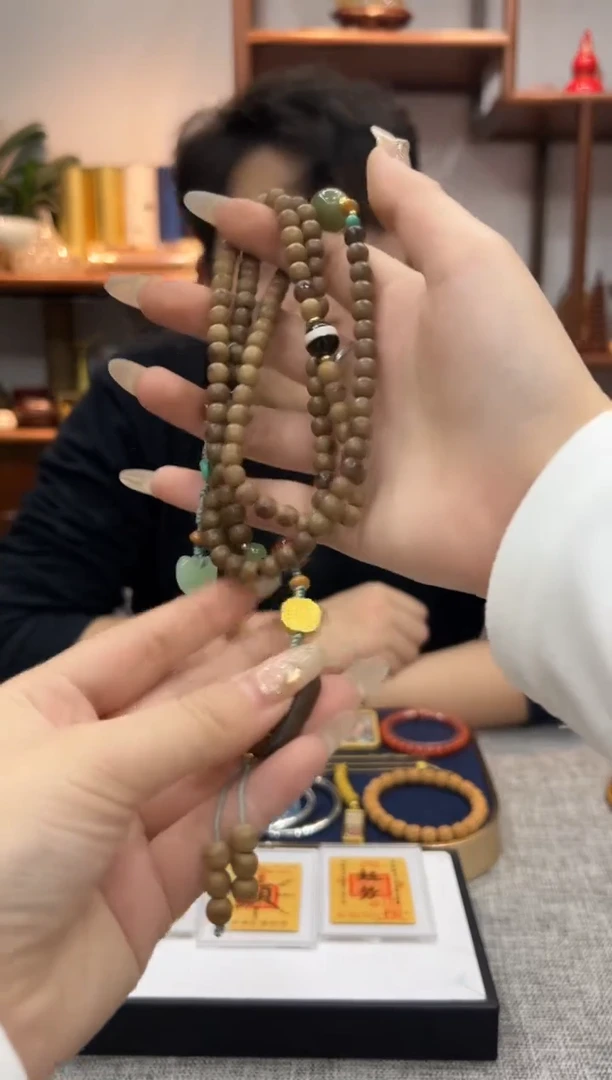 【闪购商品】檀香木手串/手链112908-木质长串