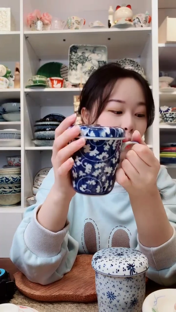 陶瓷日本进口藤花唐草盖杯