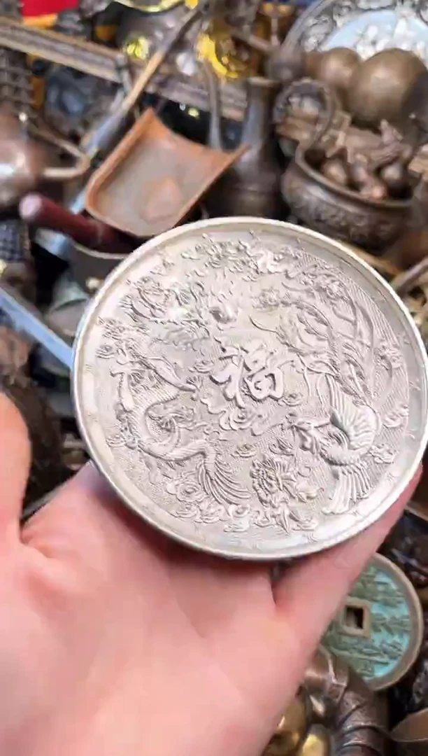 精美铜器点击下单