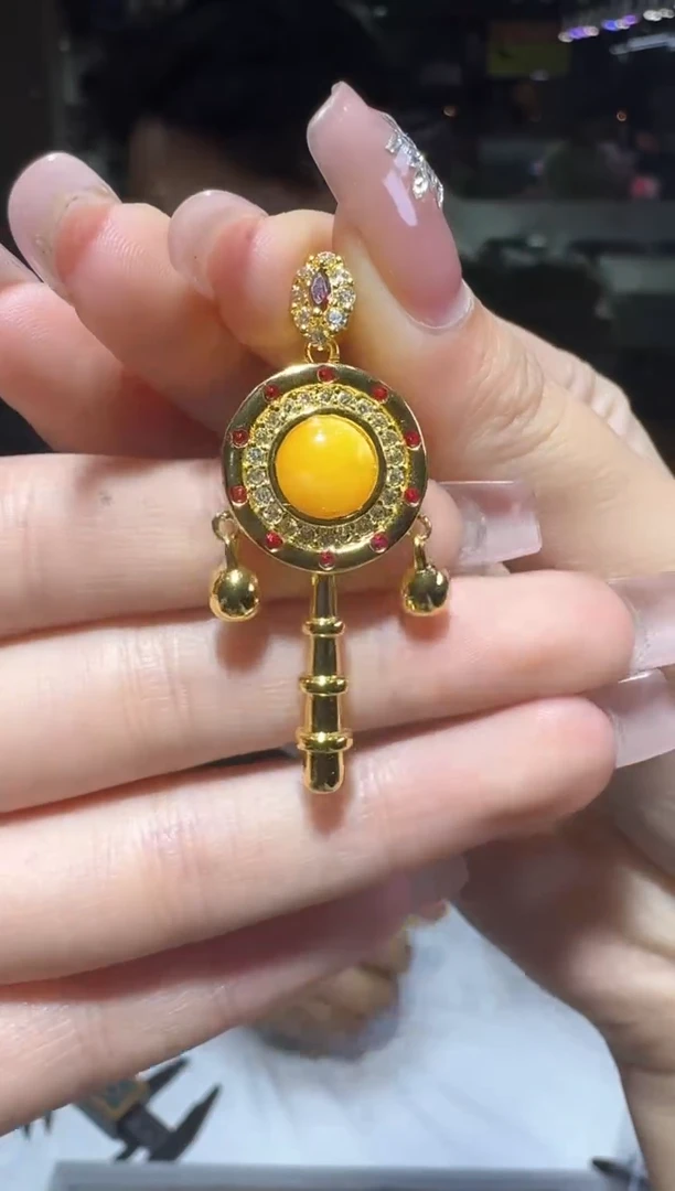 【闪购商品】琥珀颈饰未镶嵌多样性发一件 247