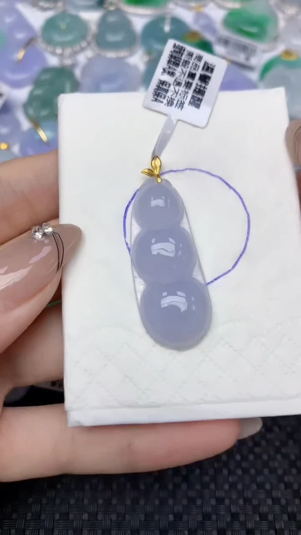 颈饰18K金镶嵌翡翠天然缅甸翡翠a货百元以上9元证书费自理