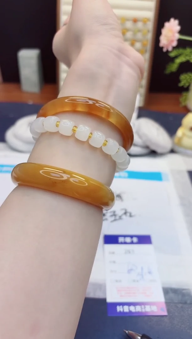 未镶嵌手镯石英质玉261-财气镯-圈口60