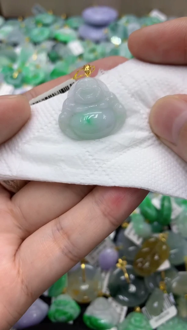 颈饰未镶嵌翡翠天然缅甸翡翠A货