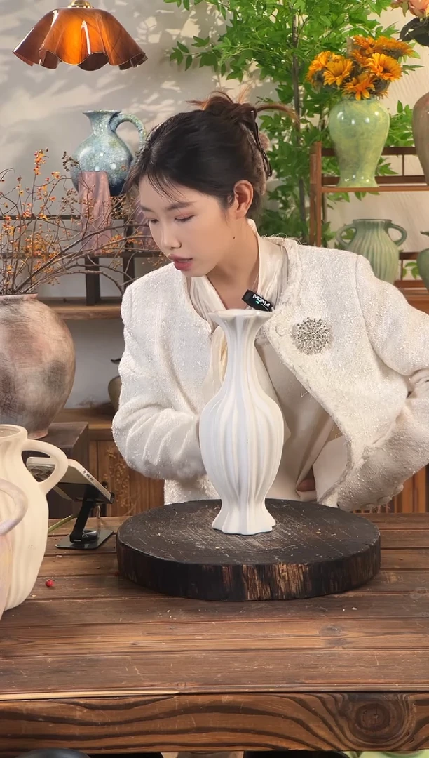 素烧-花瓣口观音瓶小号