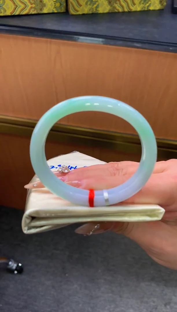 未镶嵌手镯翡翠-F14-贵妃52.9