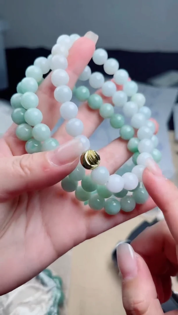 定制翡翠未镶嵌珠串