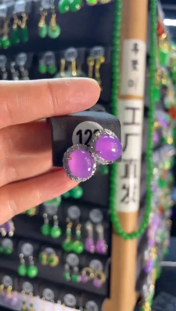 【闪购商品】翡翠耳饰银S925镶嵌122...