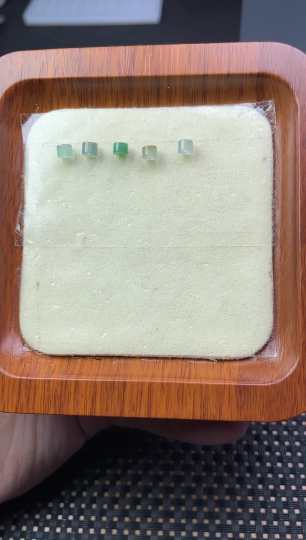 翡翠散珠未镶嵌散珠