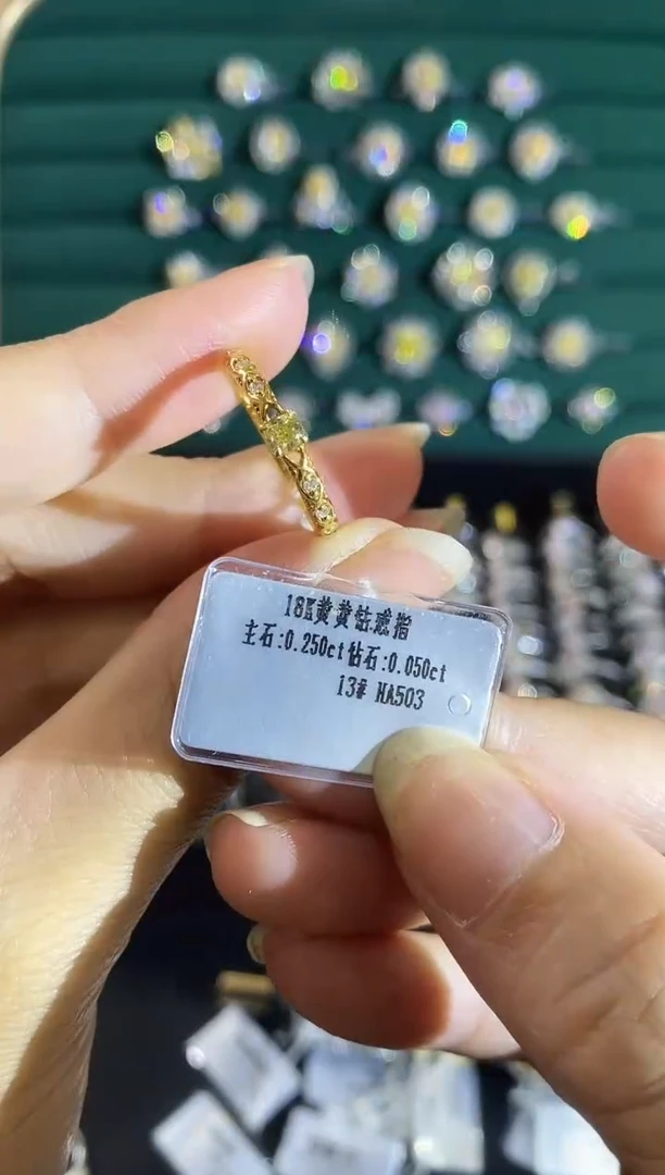 18K金镶嵌戒指钻石04