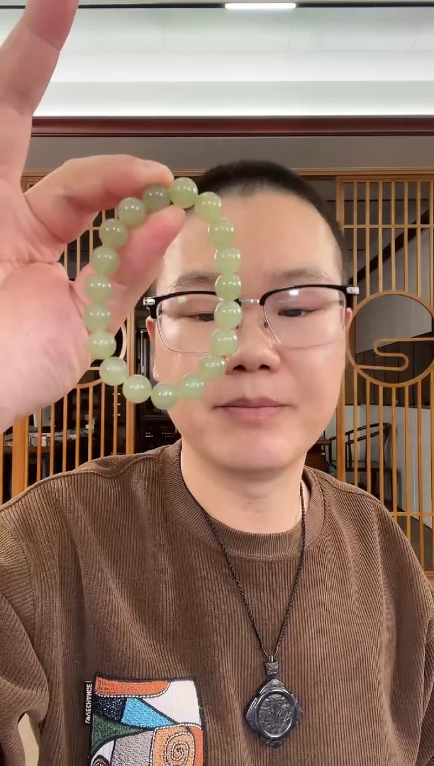 【闪购商品】和田玉手串未镶嵌卡10青海湖水绿 圆珠 多样性发一