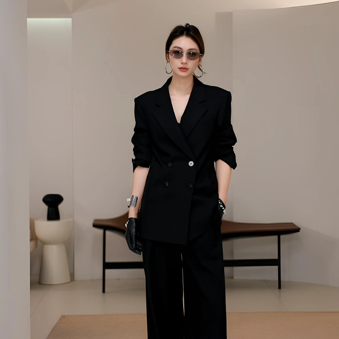 LYNEE x TORIL 四粒扣平驳领西装TGD2FAW016