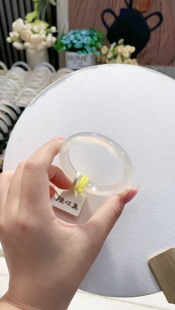 手镯玛瑙/玉髓未镶嵌109-51