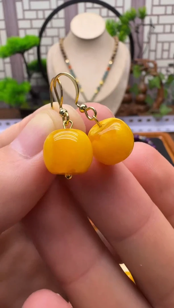 蜜蜡14K金镶嵌耳饰E01