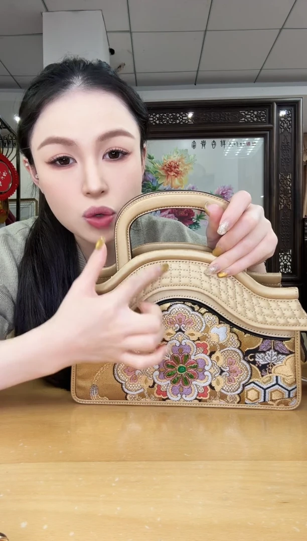 织物睿1111111111111