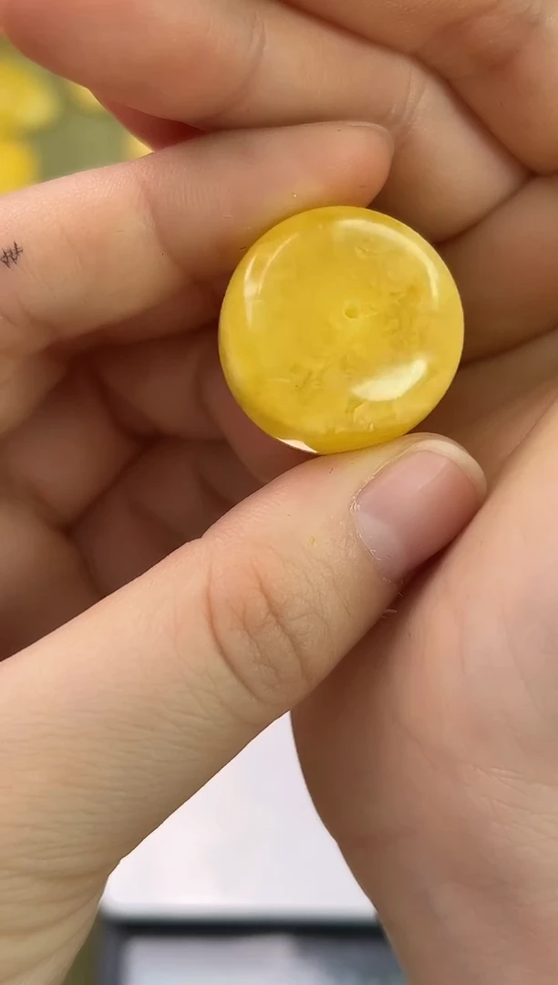 裸石琥珀未镶嵌琥珀蜜蜡吊坠