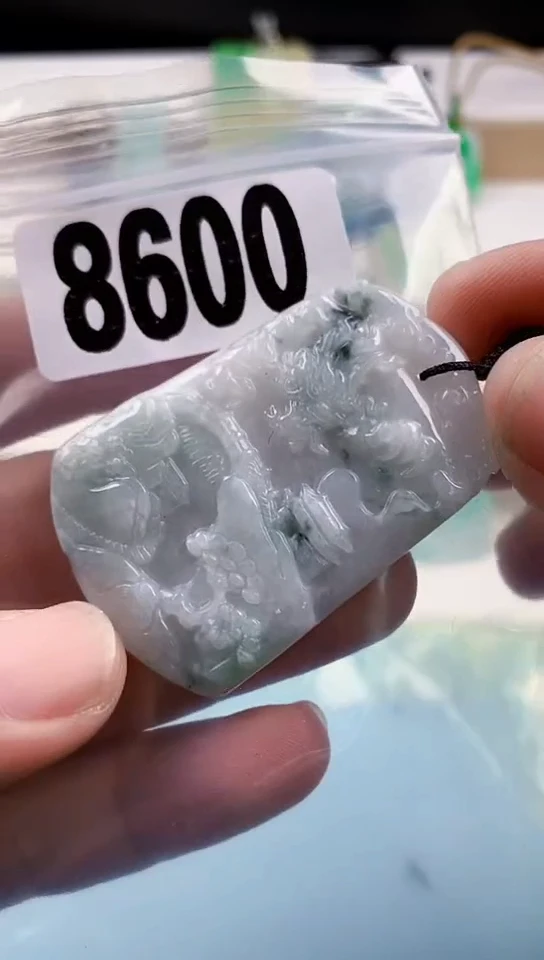【闪购商品】翡翠挂件未镶嵌天然翡翠吊坠挂件