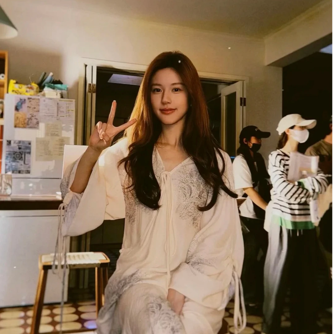 赵露思许我耀眼许妍同款东方风情刺绣系带汉服连衣裙中式印花长裙