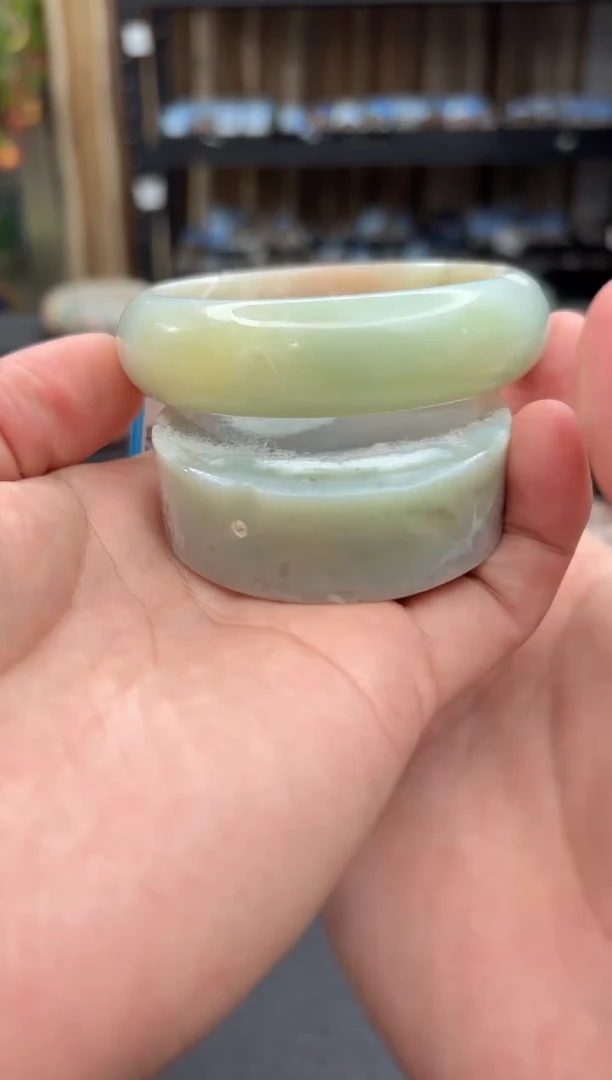 未镶嵌手镯石英质玉5(60圈赠送镯心)