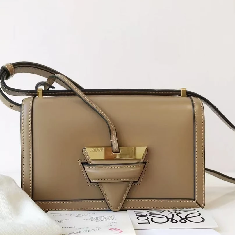 95新 LOEWE/罗意威 胖虎佳佳/箱包/两用包/31B2507220100