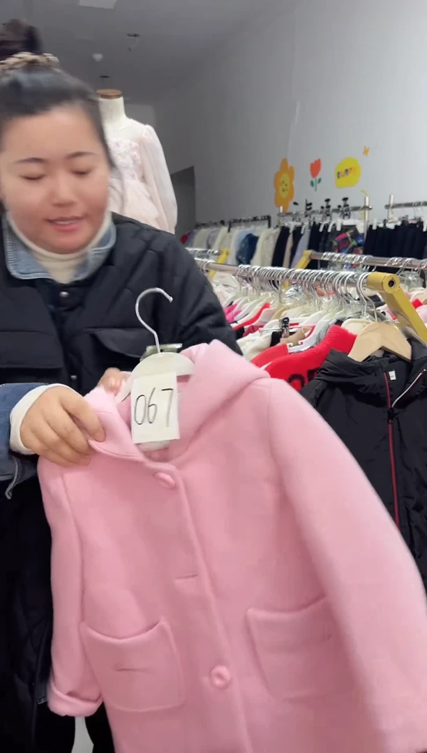 67编码，110尺寸，呢子外套