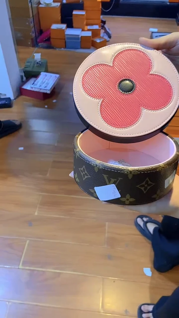 杯鸿辉家品牌瓷器，京东包邮！