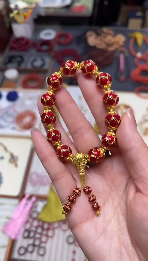 辰***子玫红色莲花珐琅手串