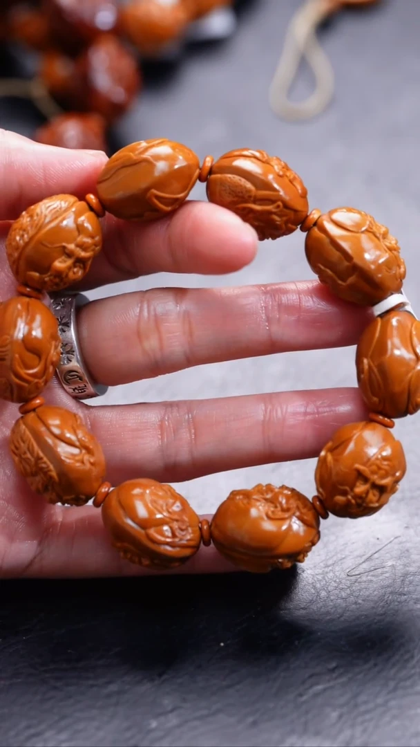 【闪购商品】橄榄核吊坠橄榄核