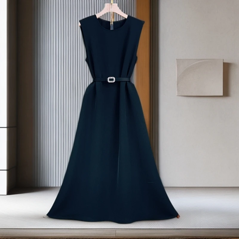 现货  2025年时尚气质百搭减龄显瘦设计感新款女装连衣裙1045