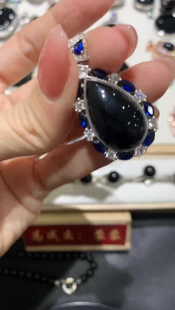 【闪购商品】翡翠吊坠(不含链)银S925镶嵌45多人多样性随机发货1件
