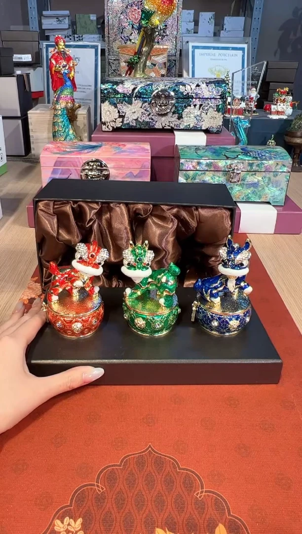 【闪购商品】杯249新款三只醒狮