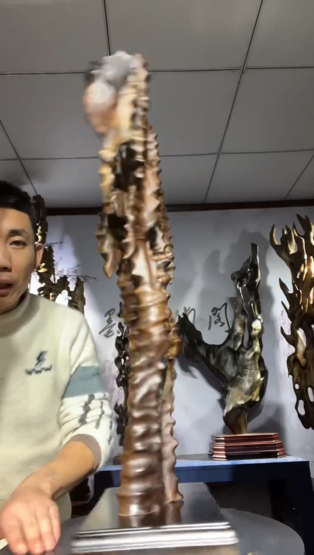 金丝楠木雕款道*一金丝楠木工艺品摆件