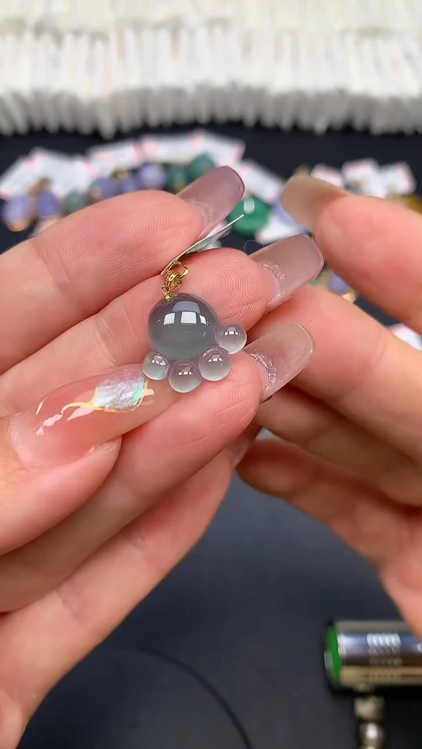 翡翠18K金镶嵌吊坠(不含链)MS188456