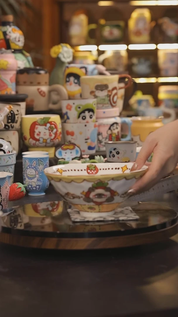 景德镇釉下彩绘设计师款式陶瓷