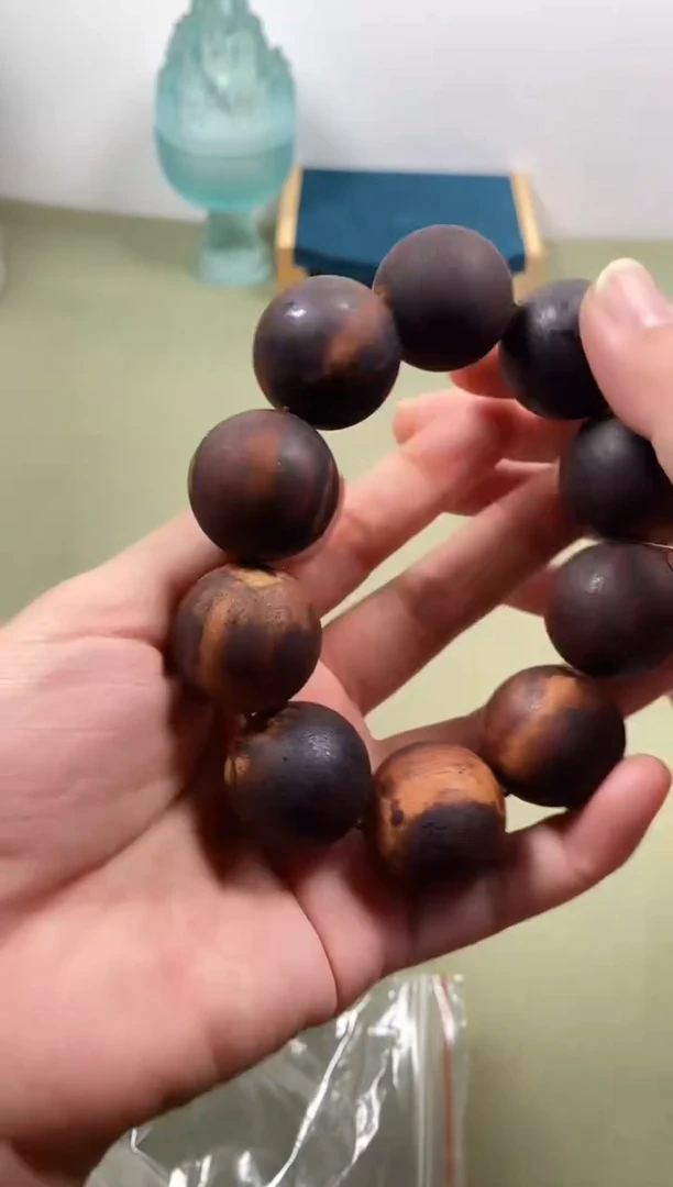 木木头款缅甸小叶降真香2.5手串