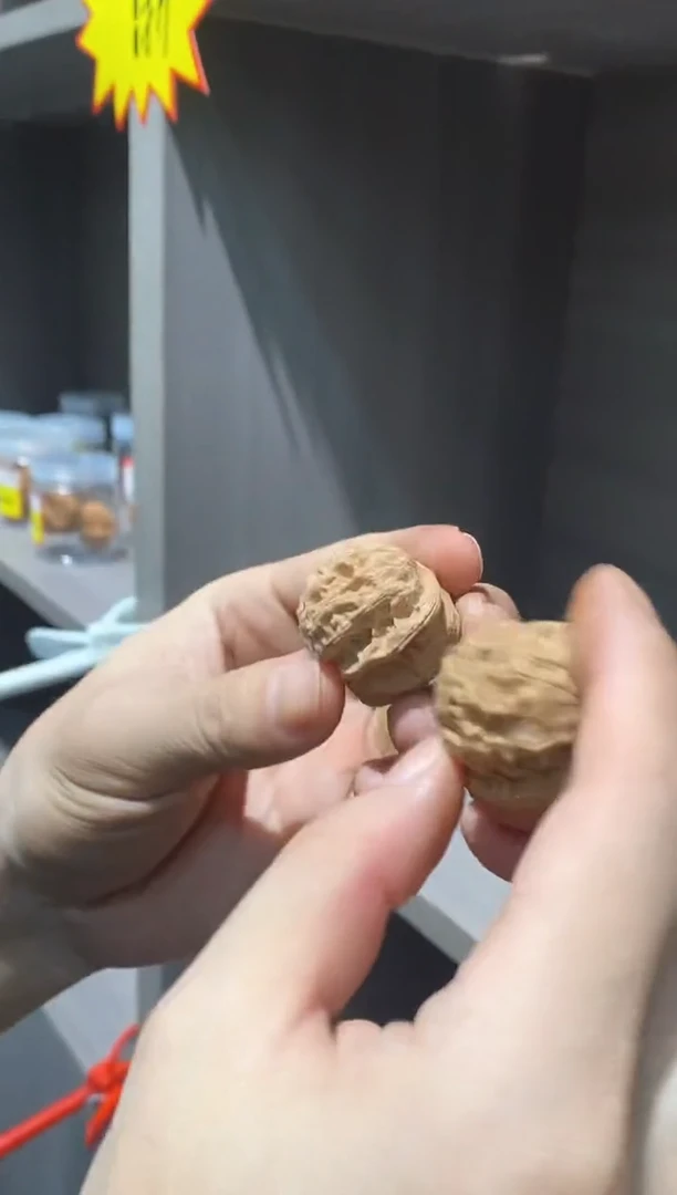 文玩核桃把件微修金锭元宝