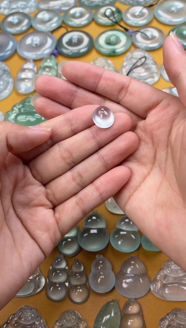 吊坠(不含链)未镶嵌翡翠49 蛋面13.5 12.1 7.9