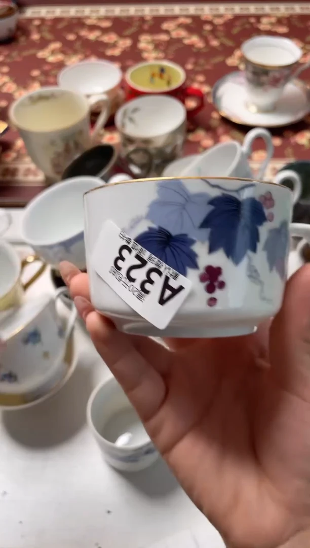 瓷片摩****)瓷器瓷器A323