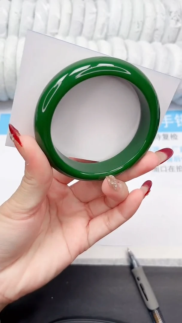 未镶嵌手镯石英质玉128-61.5BCL