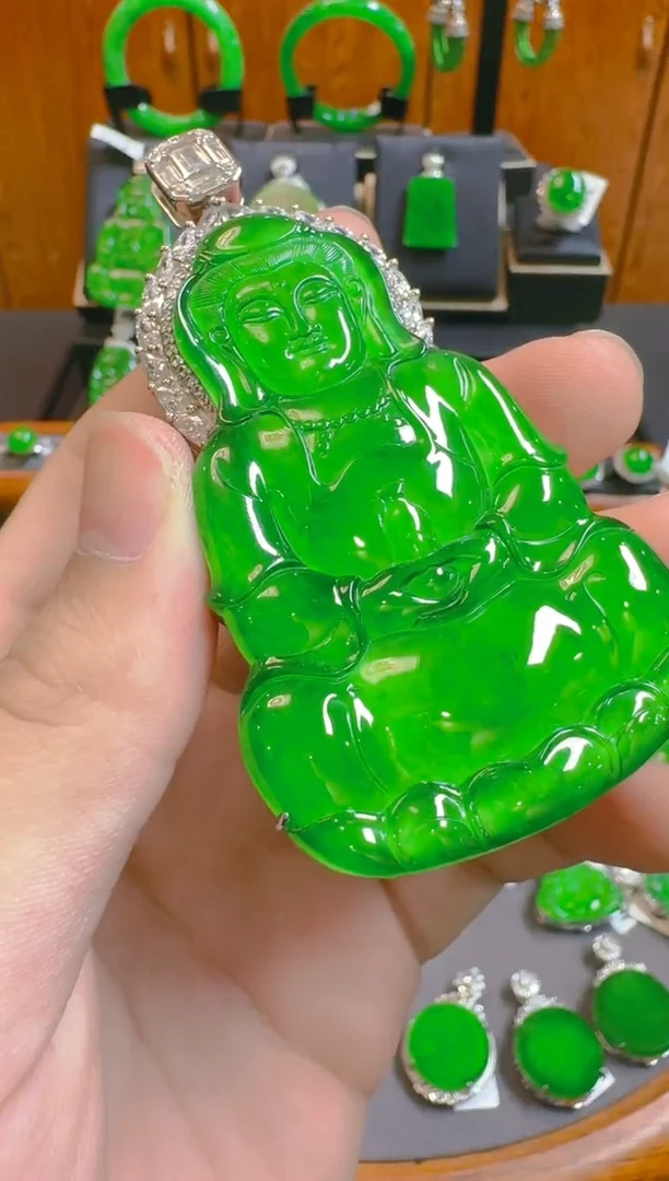 吊坠(赠链)银S925镶嵌翡翠天然A货翡翠