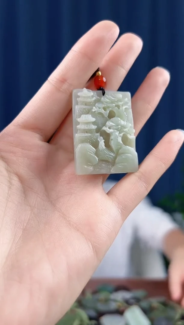 未镶嵌和田玉挂件拍一发一，多样性发货