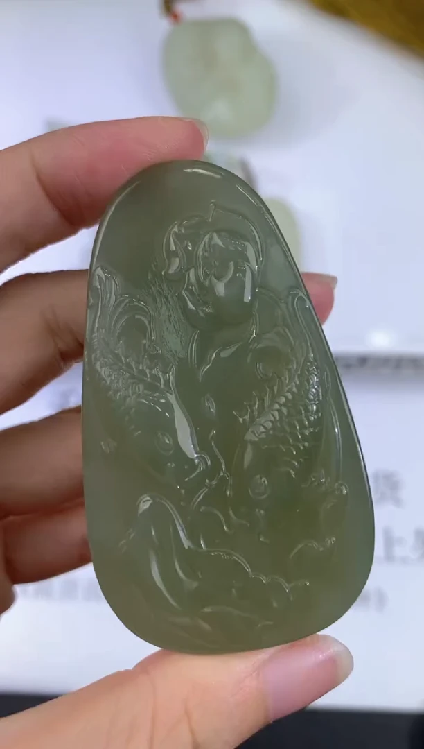未镶嵌和田玉挂件354318    多人