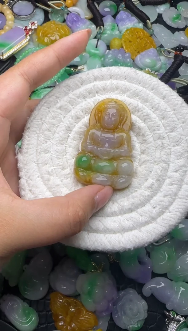 颈饰未镶嵌翡翠缅甸翡翠吊坠