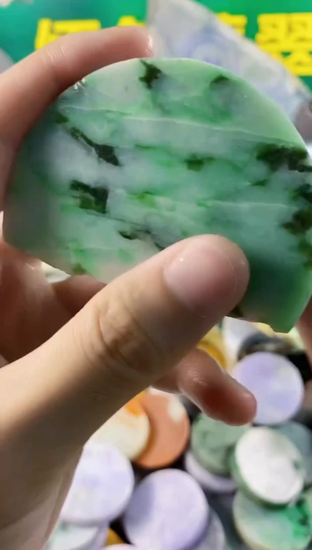 翡翠挂件未镶嵌纯天然A货翡翠27