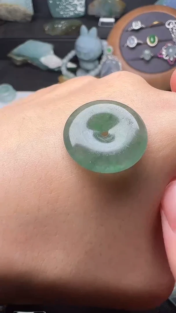 未镶嵌定制翡翠天然A货翡翠未抛光