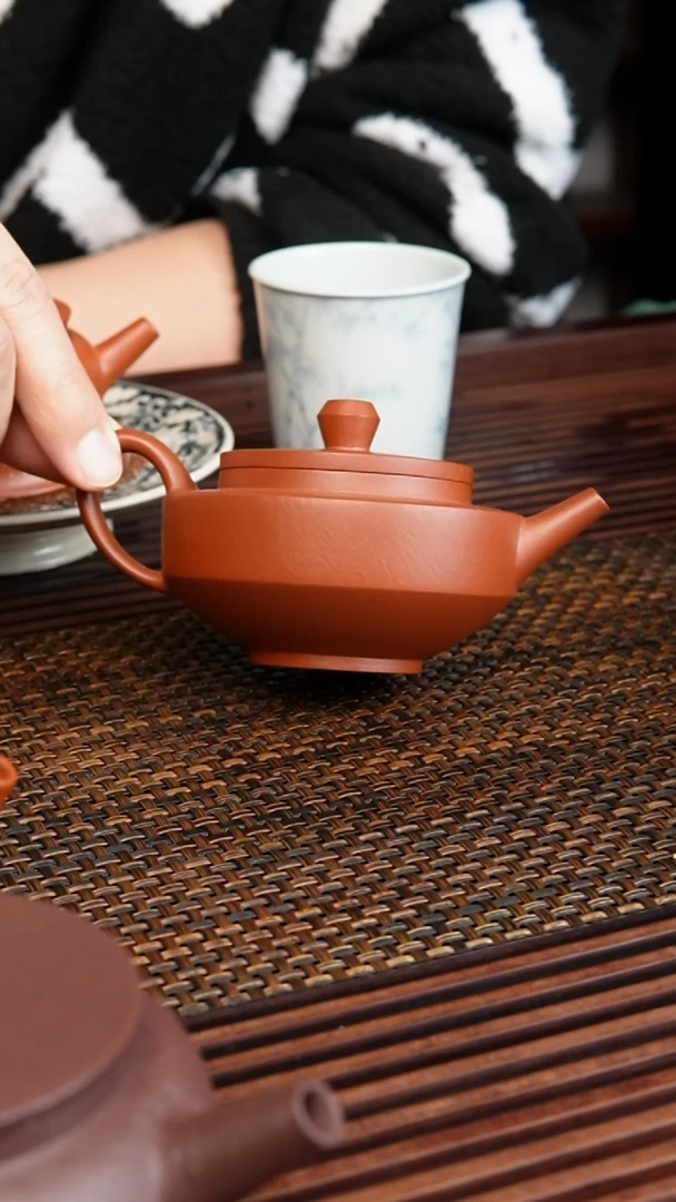 茶壶紫砂全手工中瑕钻石