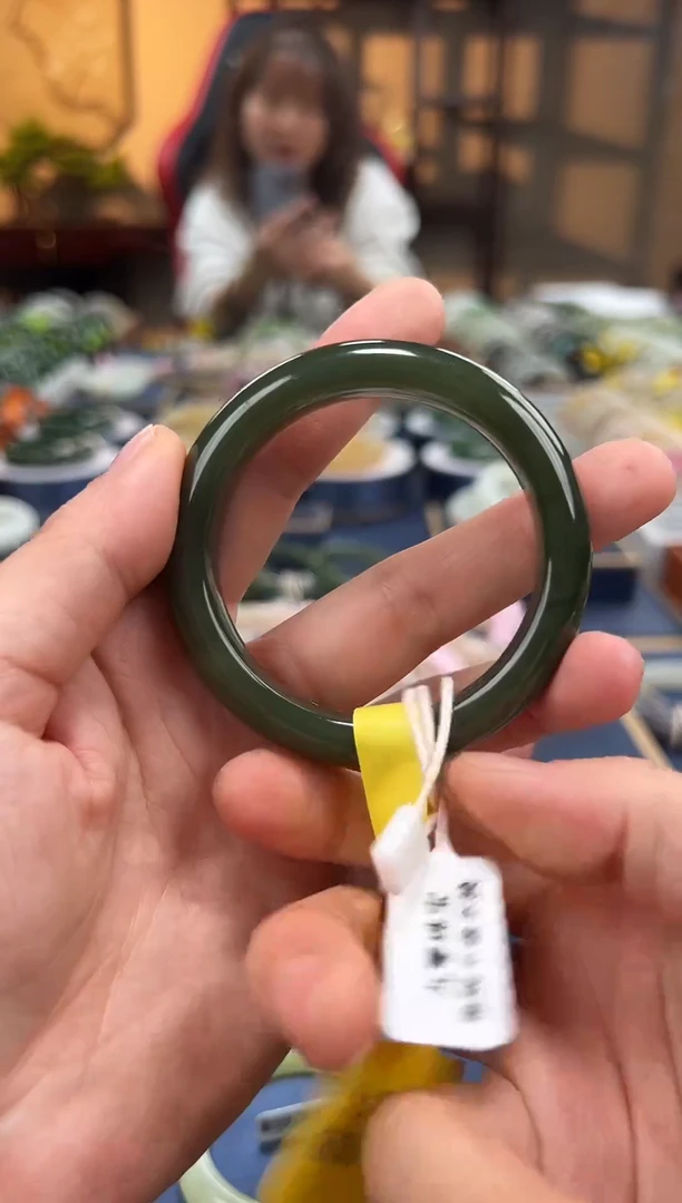 【闪购商品】和田玉手镯未镶嵌A0043-51