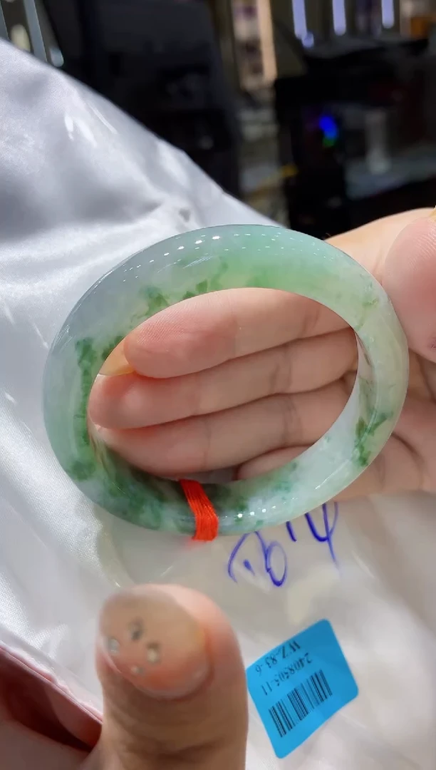 未镶嵌手镯翡翠翡翠手镯56.4